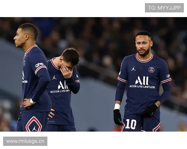 巴黎圣日耳曼强强对话中难以占据主动,表现波动逐步反映竞争格局变化