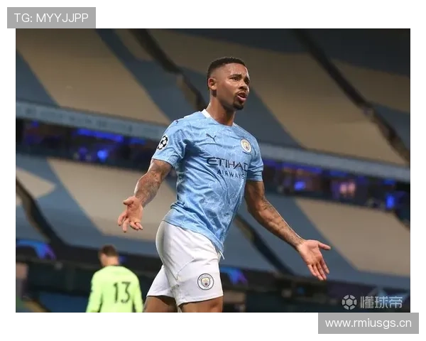 维蒂尼亚高位逼抢下的抗压出球方式解析