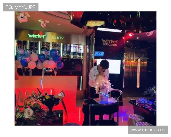 菲尔普斯穿西装直接像富豪派对主角，这日常也太豪华了吧？